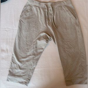 Men’s Lululemon cropped yoga sweat pants